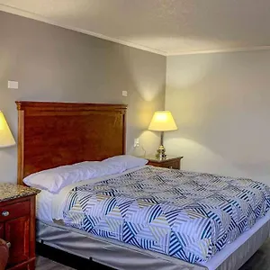 Hotel 6 Newport News, Va - Eustis, Newport News